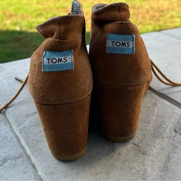 TOMS Wedge shoe women’s size W9 - Picture 3 of 6
